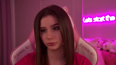 Diana online show from February 2025 09:41:02 PM