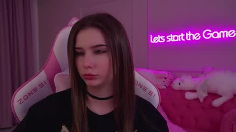 Diana online show from February 2025 01:47:02 AM