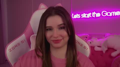 Diana online show from March 2025 05:00:02 AM