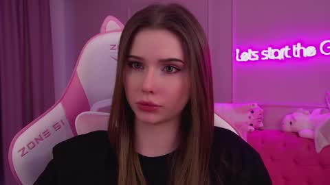 Diana online show from March 2025 04:38:02 AM