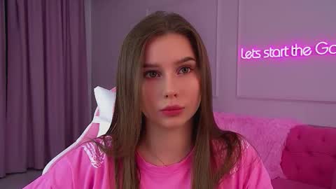 Diana online show from September 2025 06:29:02 PM