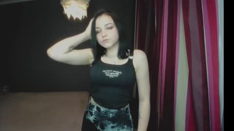 Diana online show from November 2025 12:55:01 PM