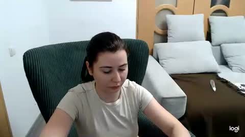 Snapshot of dianasmiey7 chatting on February 2026 09:05:01 AM dianasmiey7 online show from February 2026 09:05:01 AM