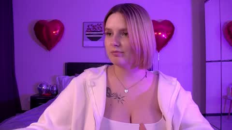 Diane Mills online show from February 2025 10:31:01 PM