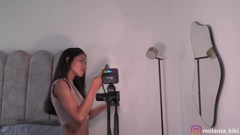 Melania   -    online show from March 2025 08:33:02 PM