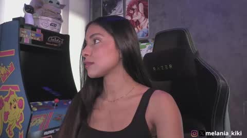 Melania   -    online show from September 2025 08:24:01 PM