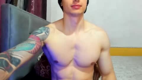 jhon online show from November 2025 04:29:01 PM