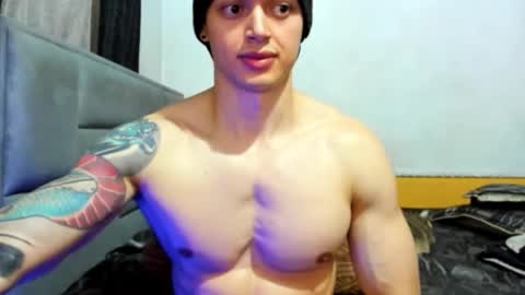 jhon online show from December 2025 10:18:02 PM