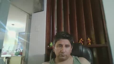 dickeduardo online show from April 2026 04:05:02 AM