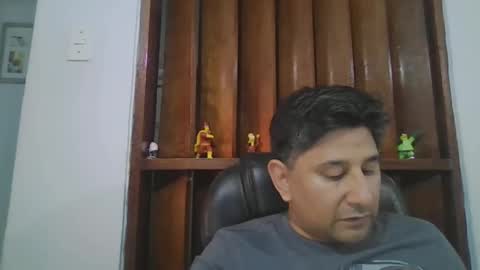 dickeduardo online show from April 2026 02:51:02 AM