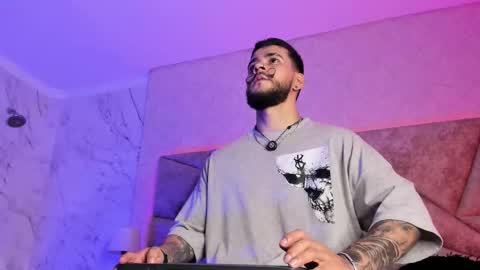 Snapshot of dickgriffith chatting on February 2026 03:08:01 PM Dick Griffith online show from February 2026 03:08:01 PM