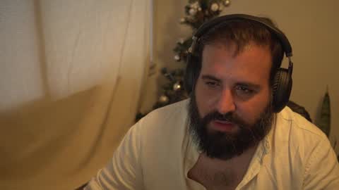 Cristian Dipolino online show from December 2024 10:41:01 PM