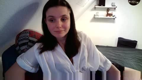 Snapshot of die_eine_oder_keine chatting on February 2025 07:47:02 PM Kathypvt 30 tk min online show from February 2025 07:47:02 PM