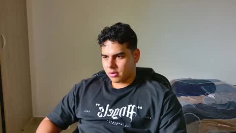 Snapshot of diego_cazas chatting on June 2026 07:06:02 PM DIEGO CAZAS online show from June 2026 07:06:02 PM