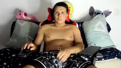 alexerdiego online show from June 2026 04:35:01 AM