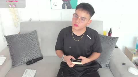 Snapshot of diegorobles30 chatting on July 2026 12:53:01 PM Diego Robles online show from July 2026 12:53:01 PM