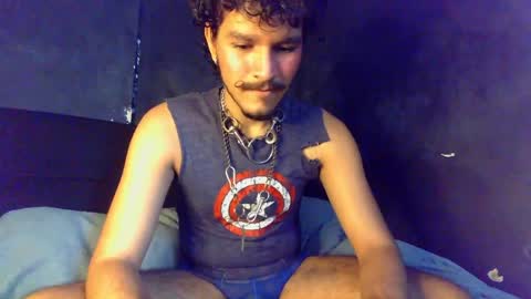 diemond_latinx98 online show from April 2026 12:21:01 PM