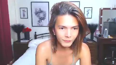 Dennesse online show from October 2025 06:21:01 AM