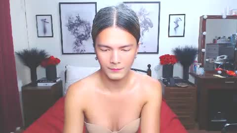 Dennesse online show from December 2025 02:38:01 AM