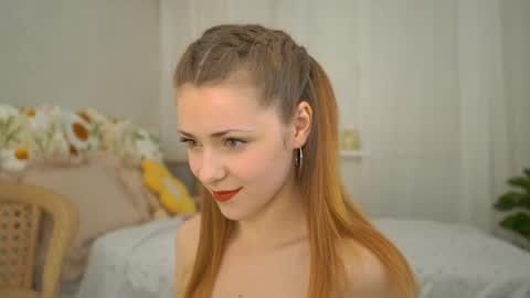 Sophie online show from April 2026 03:14:02 PM