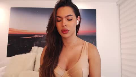 Snapshot of diione chatting on March 2026 01:23:01 AM Diiione online show from March 2026 01:23:01 AM