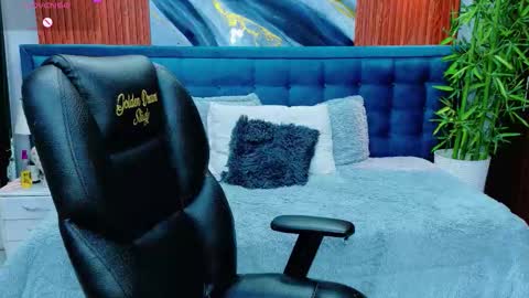  DILAN online show from March 2026 06:51:02 PM