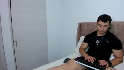 Dilan Coy online show from October 2025 12:47:01 AM