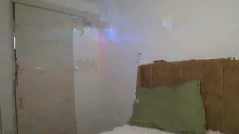 Dilan Coy online show from April 2026 09:15:01 PM