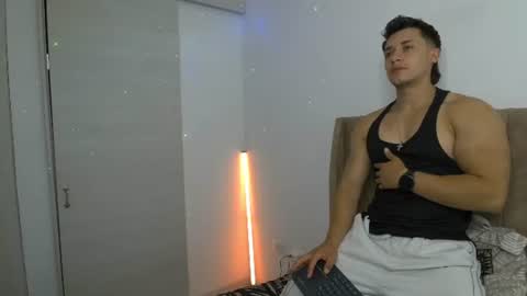 Snapshot of dilan_coy chatting on July 2026 10:16:01 PM Dilan Coy online show from July 2026 10:16:01 PM