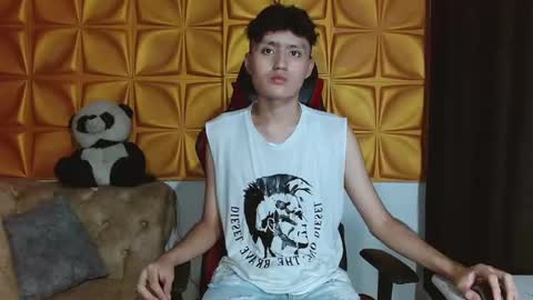 Dilanfiree online show from March 2025 07:48:01 PM