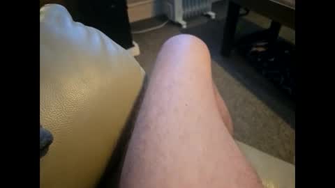 Dilf online show from November 2025 08:25:01 AM