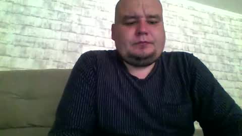 Snapshot of dimasvit5306 chatting on May 2026 09:37:02 AM dimasvit5306 online show from May 2026 09:37:02 AM
