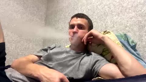 Snapshot of dimes_21 chatting on September 2025 12:12:01 AM dimes_21 online show from September 2025 12:12:01 AM