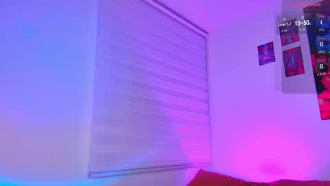 Julian Independent Model online show from February 2026 11:44:01 PM