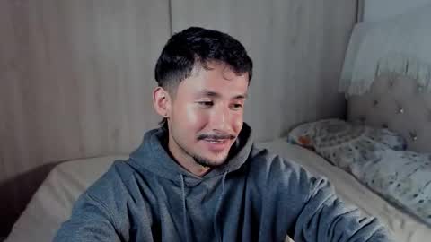 Snapshot of dimitri_targaryen chatting on February 2026 02:24:02 PM Fabian online show from February 2026 02:24:02 PM