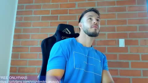 Snapshot of dimitricaruso chatting on December 2025 10:17:02 PM dimitricaruso online show from December 2025 10:17:02 PM