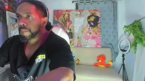 dimitry kyle mucle online show from November 2025 02:43:01 AM