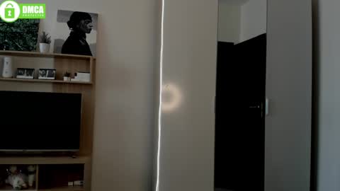 Dina online show from February 2025 07:38:02 AM