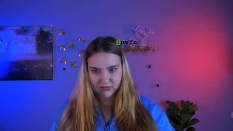 Snapshot of dina_bloom chatting on January 2026 09:45:02 AM dina_bloom online show from January 2026 09:45:02 AM