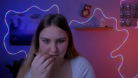 dina_bloom online show from March 2026 08:16:02 PM