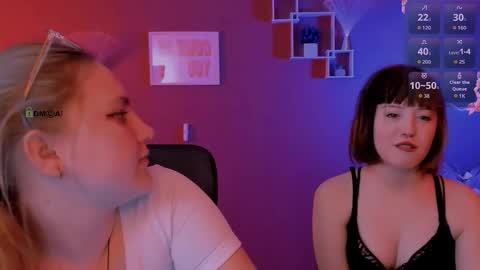 dina_bloom online show from March 2026 09:40:02 PM