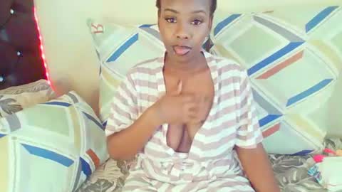 dinnydakrazx online show from October 2025 07:18:01 AM