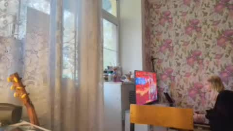 dinorahmroczkowski online show from September 2025 07:56:02 AM