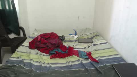 Henry online show from September 2025 02:27:02 PM