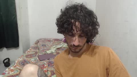 Henry online show from October 2025 02:31:01 AM