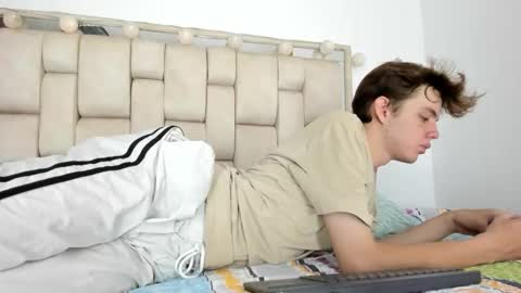 apollo online show from October 2025 08:35:01 PM