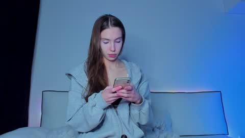 Hailey online show from January 2025 04:09:01 AM