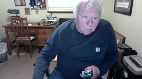 Snapshot of dirtrider195080438 chatting on June 2026 04:25:01 AM dirtrider195080438 online show from June 2026 04:25:01 AM
