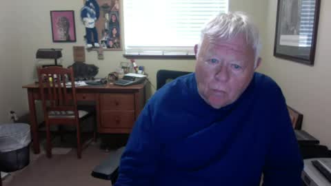 Snapshot of dirtrider195080438 chatting on June 2026 10:10:01 PM dirtrider195080438 online show from June 2026 10:10:01 PM