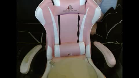 LEXA online show from December 2025 05:07:02 PM